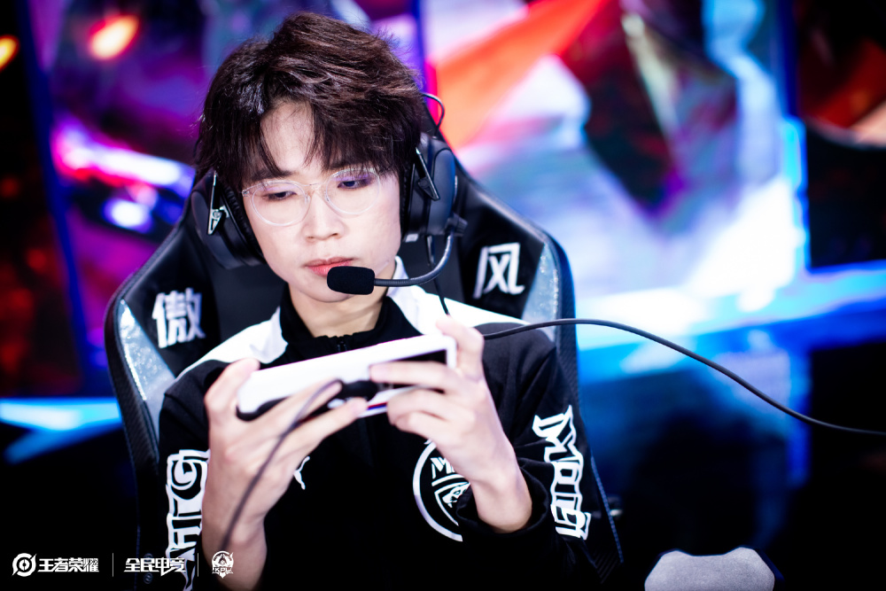 还成为了球 还成为了球