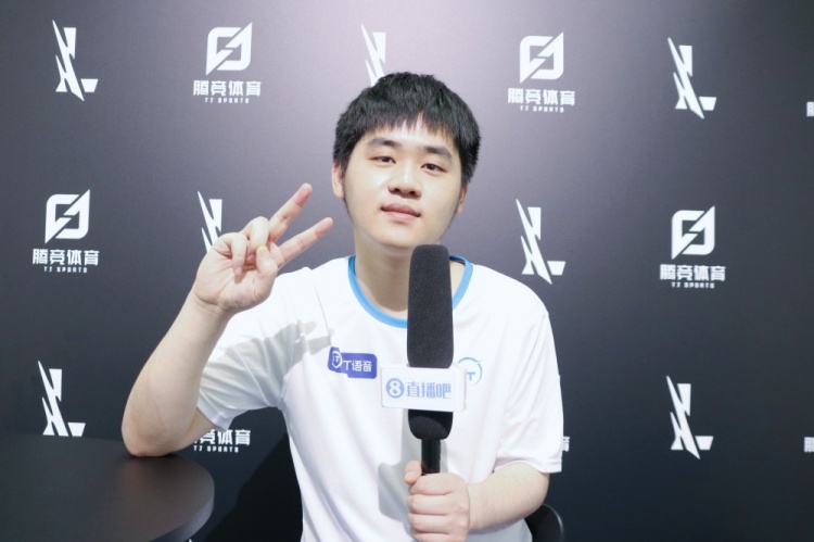 杯上开了个 杯上开了个